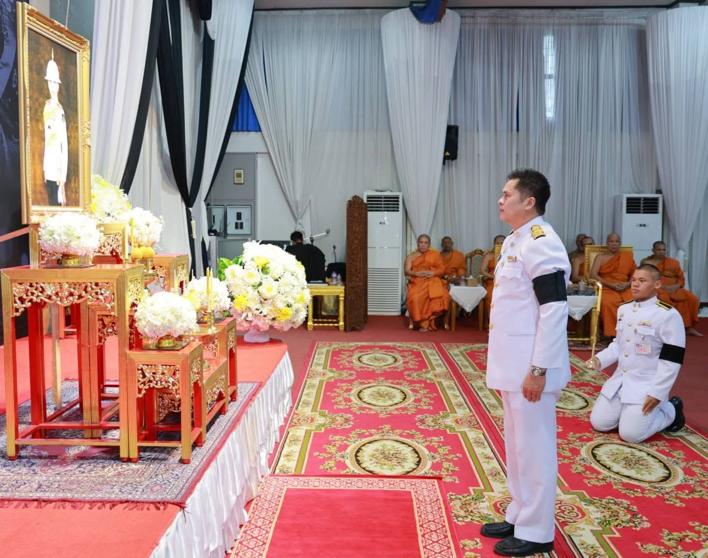 title - ปฏิรูปที่ดินจังหวัดเพชรบุรี มอบหมายให้ นางสาวขวัญใจ เพชรสวน นักวิชาการปฏิรูปที่ดินชำนาญการ ร่วมพิธีบําเพ็ญกุศลสวดพระอภิธรรม อุทิศถวายแด่ สมเด็จพระเจ้าลูกเธอ เจ้าฟ้าพัชรกิติยาภา นเรนทิราเทพยวดี กรมหลวงราชสาริณีสริพัชร มหาวัชร ราชธิดา